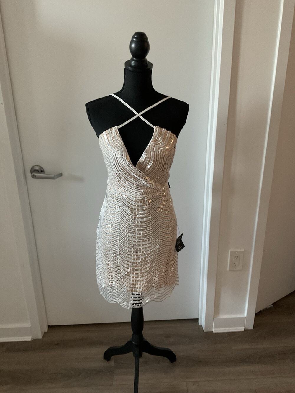 Lulus Lele White And Silver Sequin Mini Dress Size M NWT